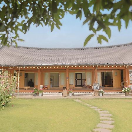 Daoljae Hanok Pension Suncheon Exterior photo